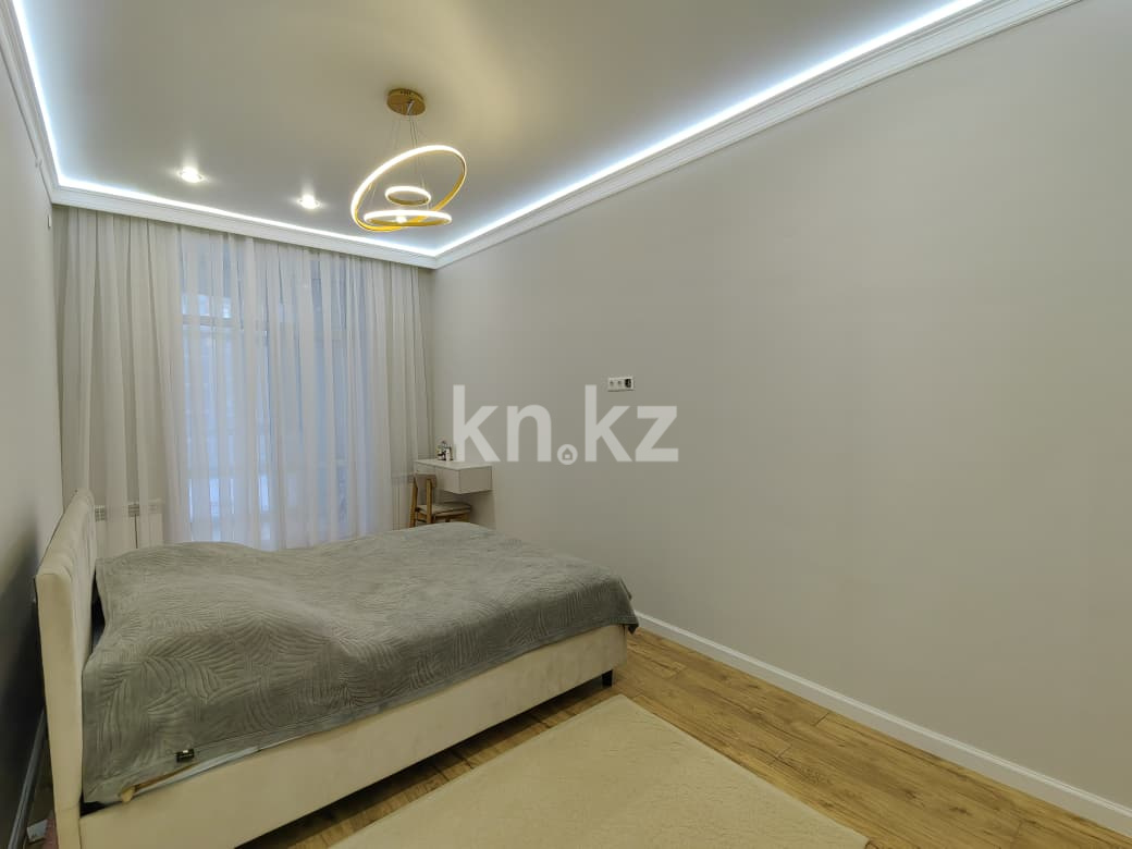 Продажа 1-комнатной квартиры, 40 м², ул. Букетова, дом  3/3 - Продажа  однокомнатных квартир в Караганде с фото фото 2 из 24