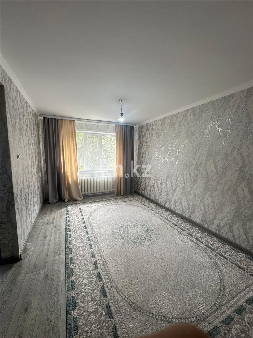 Продажа 1-комнатной квартиры, 33 м², ул. Абая - Продажа  однокомнатных квартир в Темиртау фото 1 из 10