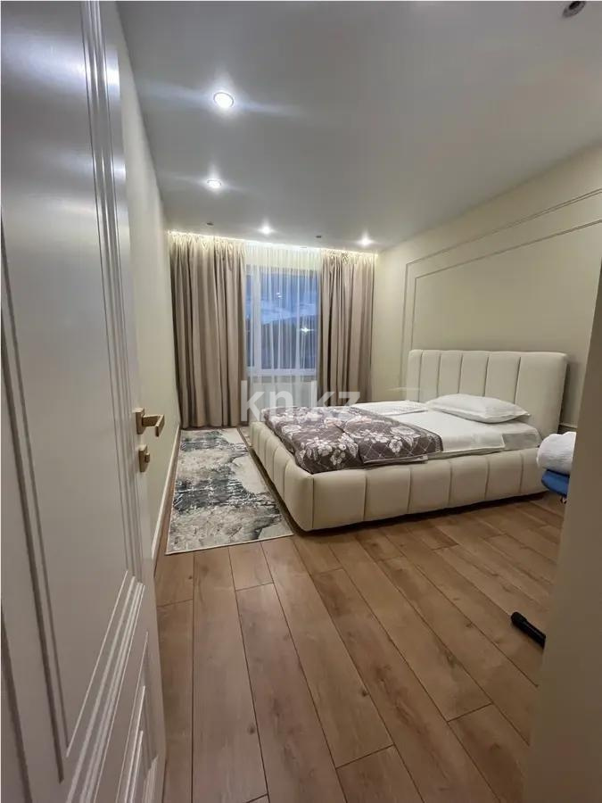 Продажа 2-комнатной квартиры, 50 м², пр. Райымбека, дом  210/3 в Алматы - фото 2