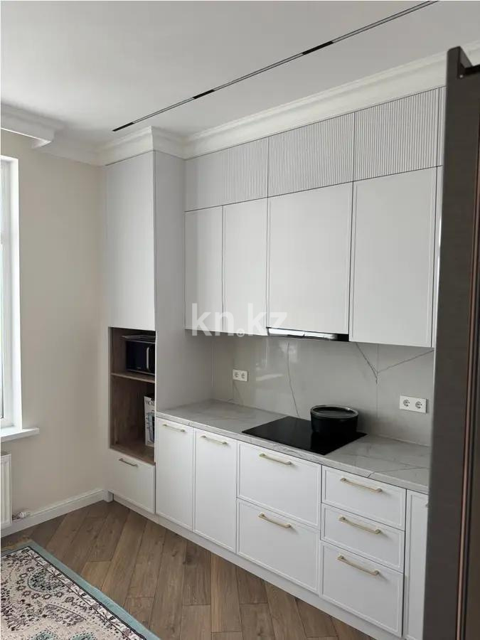 Продажа 2-комнатной квартиры, 62 м², ул. Байтурсынова, дом  8 в Астане - фото 3