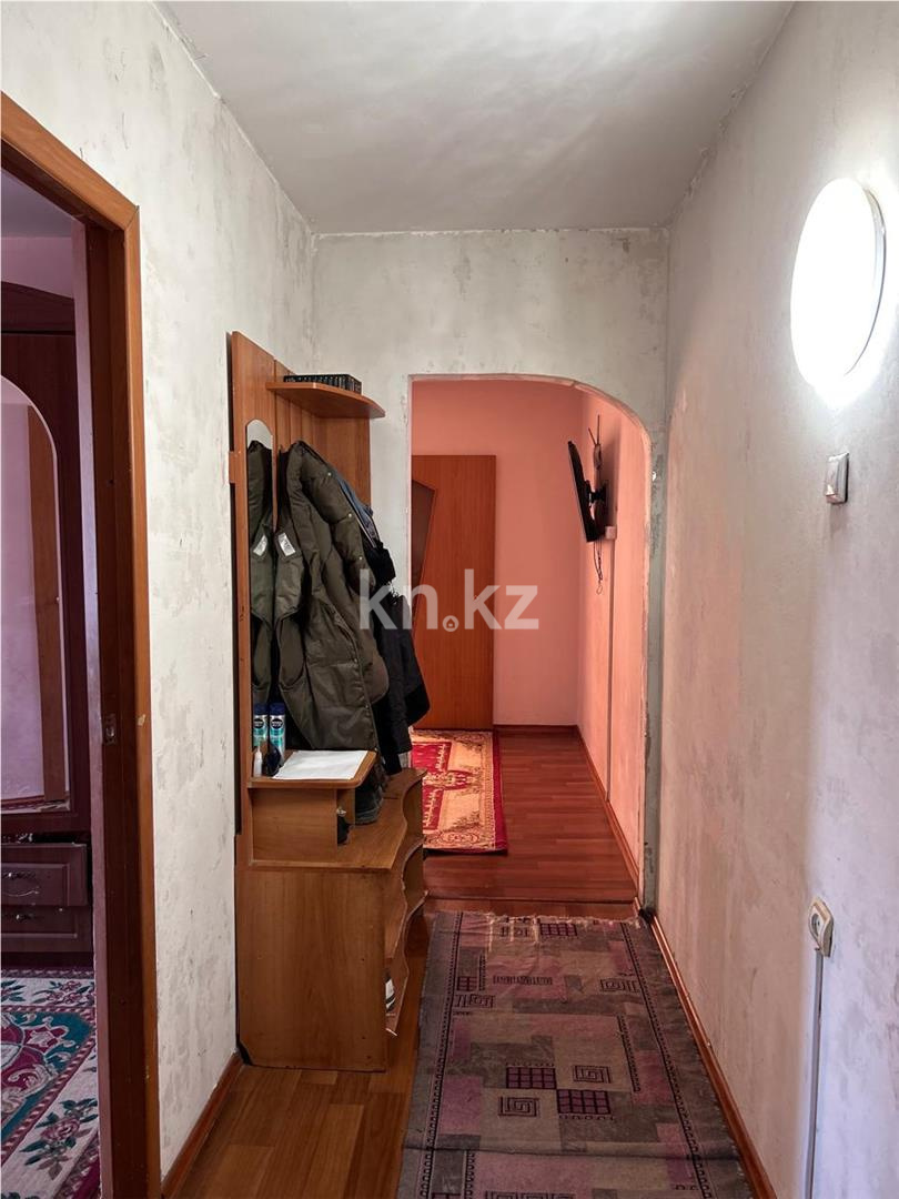 Продажа 4-комнатной квартиры, 61 м², пр. Мира в Темиртау - фото 9