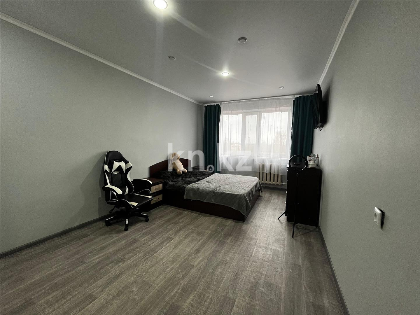 Продажа 3-комнатной квартиры, 62 м², 13-й мкр. - Продажа  трехкомнатных квартир в Караганде с фото фото 6 из 16