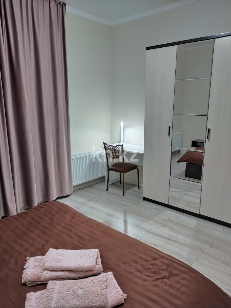 Аренда 2-комнатной квартиры посуточно, 52 м², Нурсат-1 мкр-н, дом  133/2 - Аренда квартир посуточно в Шымкенте фото 5 из 12