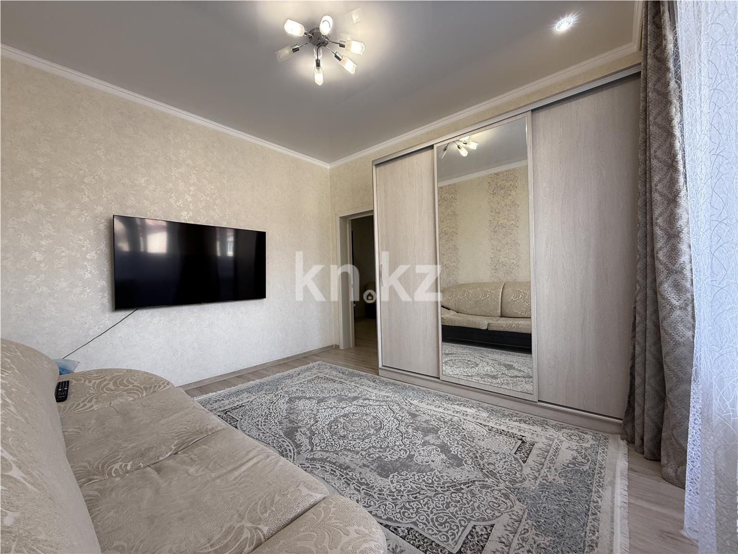 Продажа 2-комнатной квартиры, 60 м², ул. Таттимбета, дом  5Б - Продажа  двухкомнатных квартир в Караганде фото 2 из 14