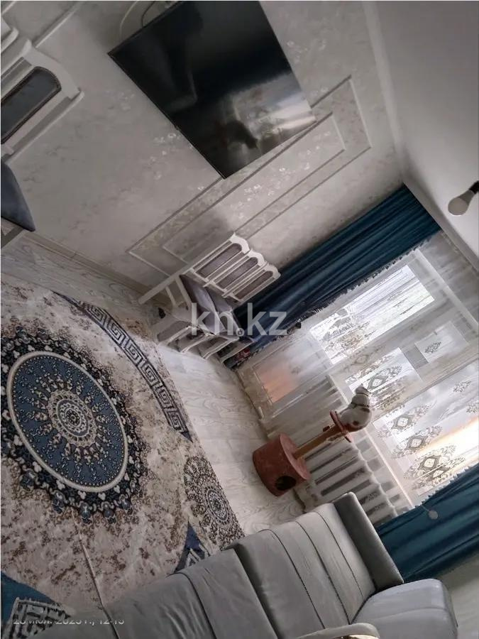 Продажа 2-комнатной квартиры, 44 м², мкр-н 14, дом  33 - Продажа  двухкомнатных квартир в Караганде без посредников с фото фото 1 из 5