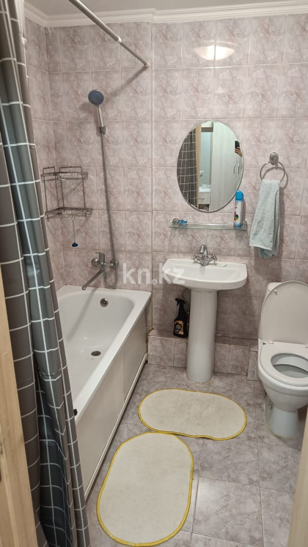 Аренда 2-комнатной квартиры, 50 м², ул. Азербаева, дом  47 - Аренда квартир помесячно в Казахстане фото 5 из 9