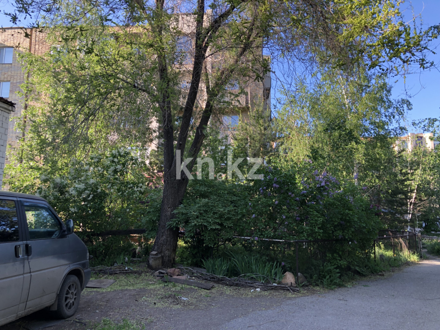 Продажа 3-комнатной квартиры, 85 м², ул. Аманжолова, дом  43 в Караганде - фото 14