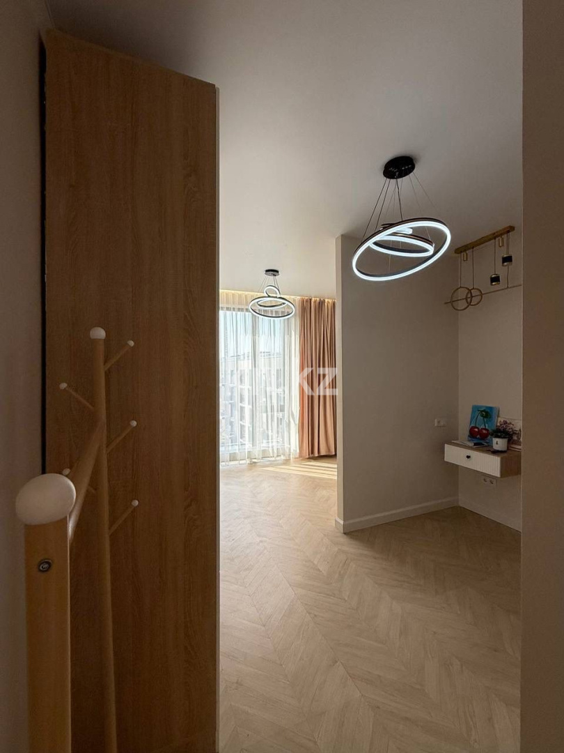 Продажа 3-комнатной квартиры, 103 м², ул. Нурмагамбетова в Алматы - фото 4