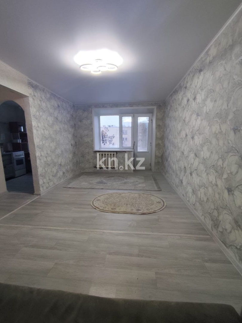 Продажа 1-комнатной квартиры, 32 м², ул. Гагарина - Продажа и аренда недвижимости в Уральске фото 1 из 6