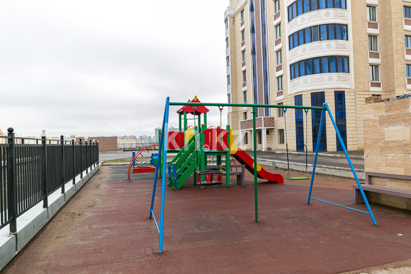 Продажа 2-комнатной квартиры, 77 м², ул. Байтурсынова, дом  29б в Астане - фото 14