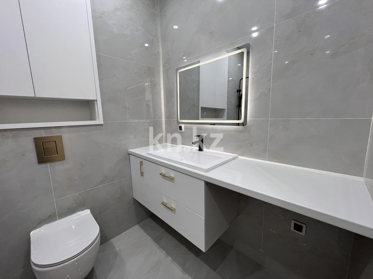 Продажа 2-комнатной квартиры, 43.2 м² в Астане - фото 8