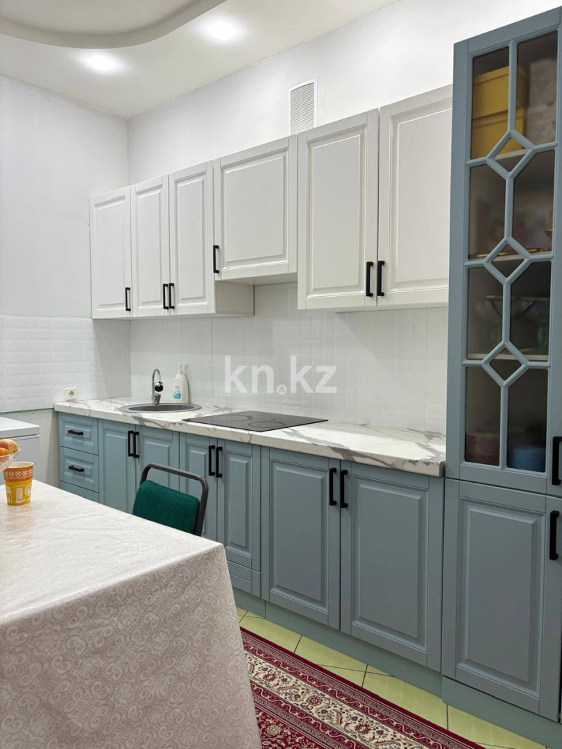 Аренда 2-комнатной квартиры, 68 м², ул. Сарайшык, дом  34 - Аренда квартир помесячно в Казахстане фото 1 из 10