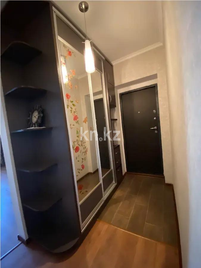 Продажа 2-комнатной квартиры, 72 м², ул. Торайгырова, дом  2 в Астане - фото 6