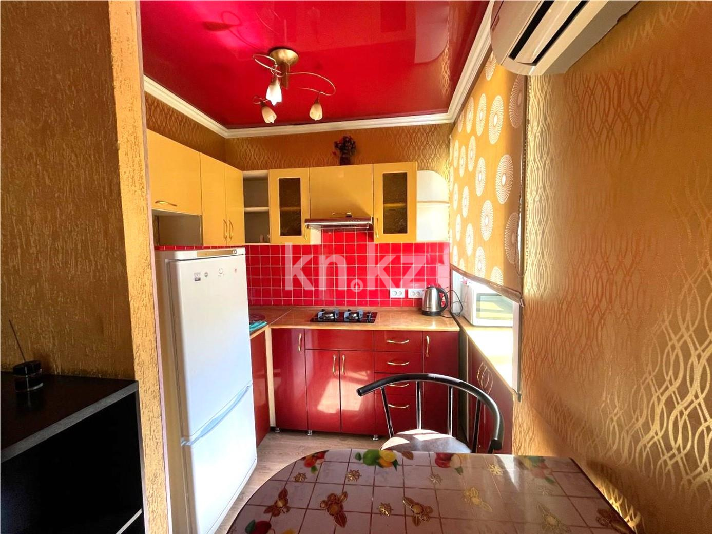 Продажа 2-комнатной квартиры, 45 м², пр. Бухар-жырау - Продажа квартир в Караганде фото 3 из 7