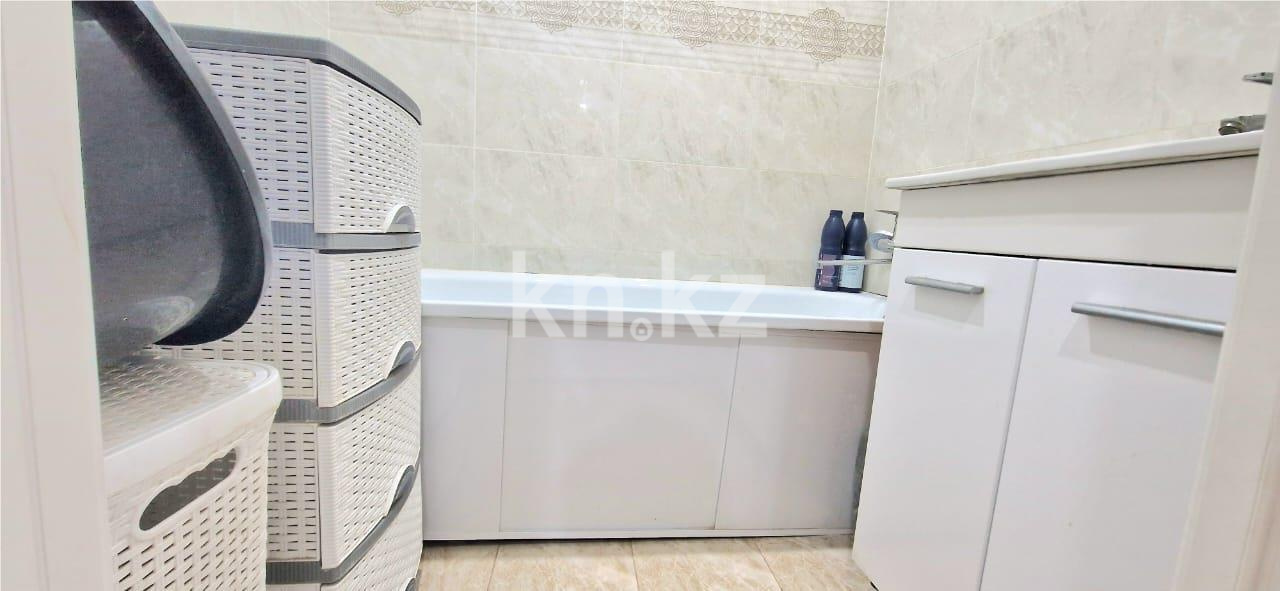 Продажа 1-комнатной квартиры, 42 м², мкр-н Голубые Пруды - Продажа квартир в Караганде фото 11 из 15