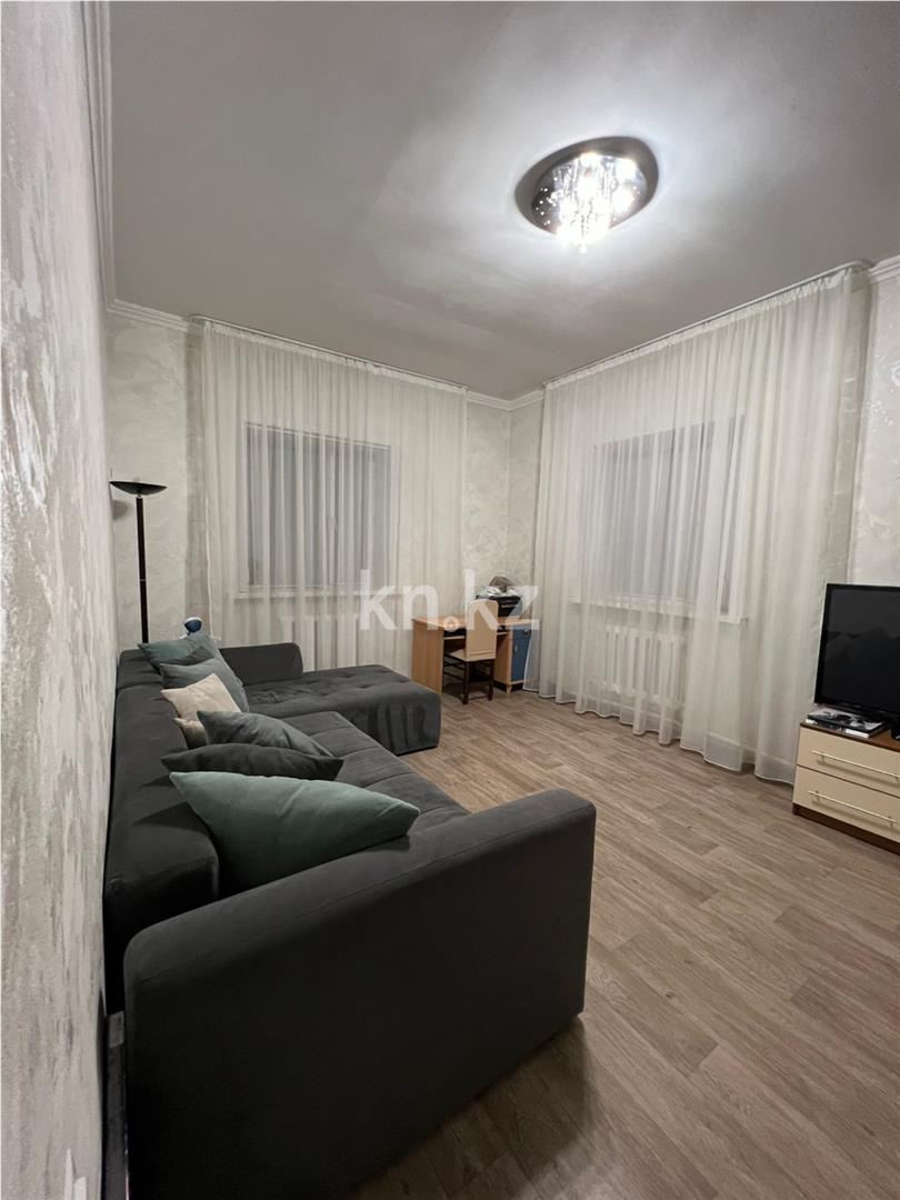 Продажа 3-комнатной квартиры, 60 м², ул. Нефтебаза - Продажа квартир в Казахстане фото 1 из 15