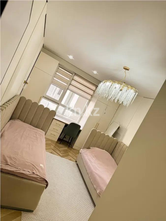 Продажа 4-комнатной квартиры, 110.4 м² в Алматы - фото 2