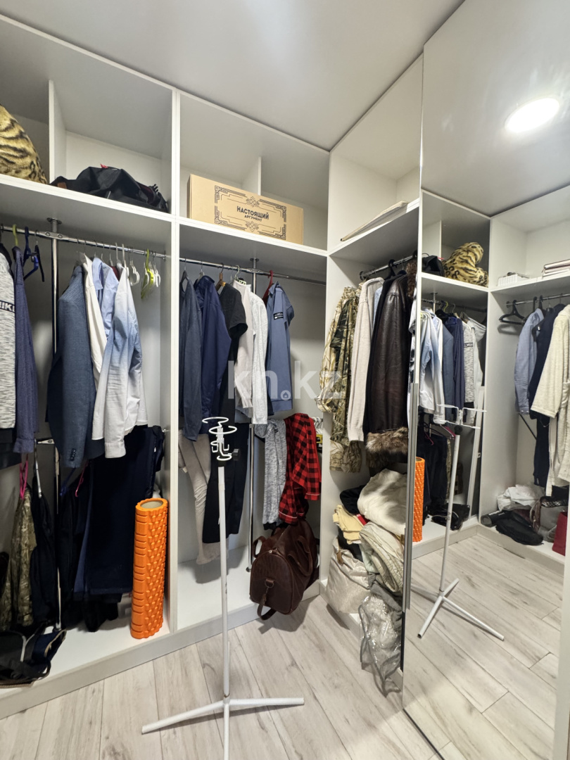 Продажа 5-комнатного дома, 287 м², ул. Балхашская - Продажа домов, коттеджей в Караганде с фото фото 15 из 34