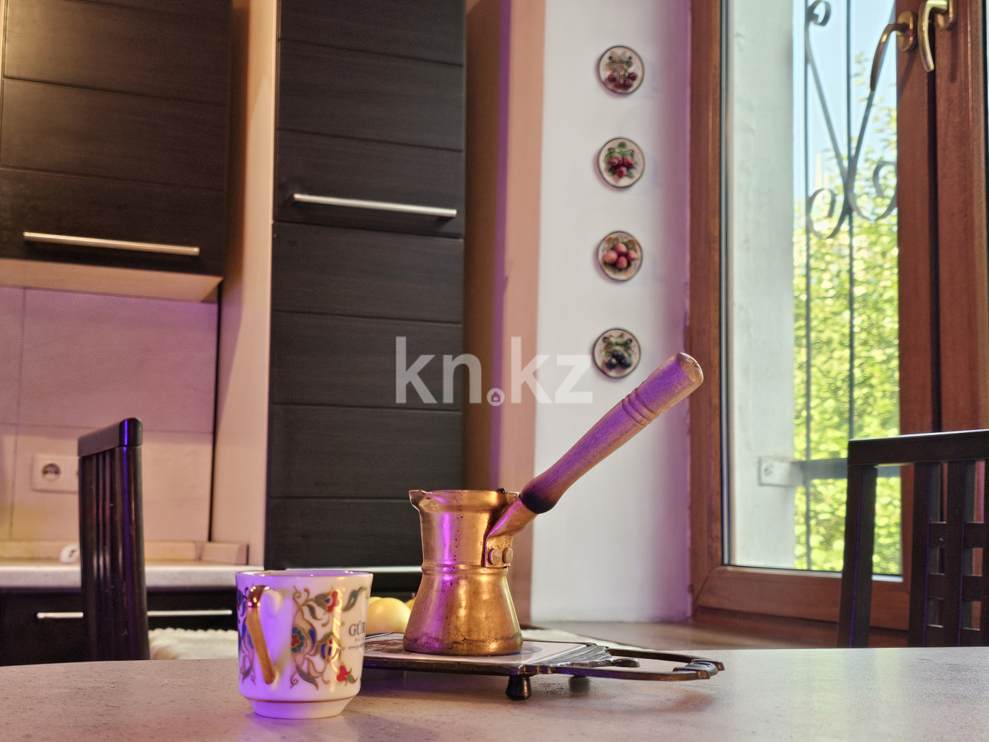 Продажа 3-комнатной квартиры, 80.7 м², ул. Желтоксан в Алматы - фото 2