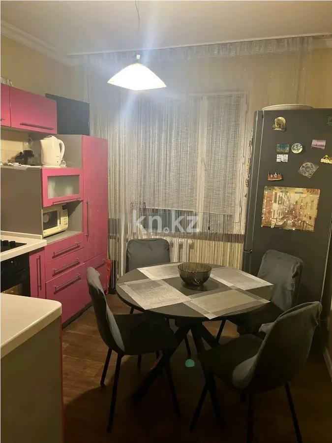 Продажа 3-комнатной квартиры, 65 м² - Продажа трехкомнатных квартир в Казахстане - страница 7 фото 3 из 4