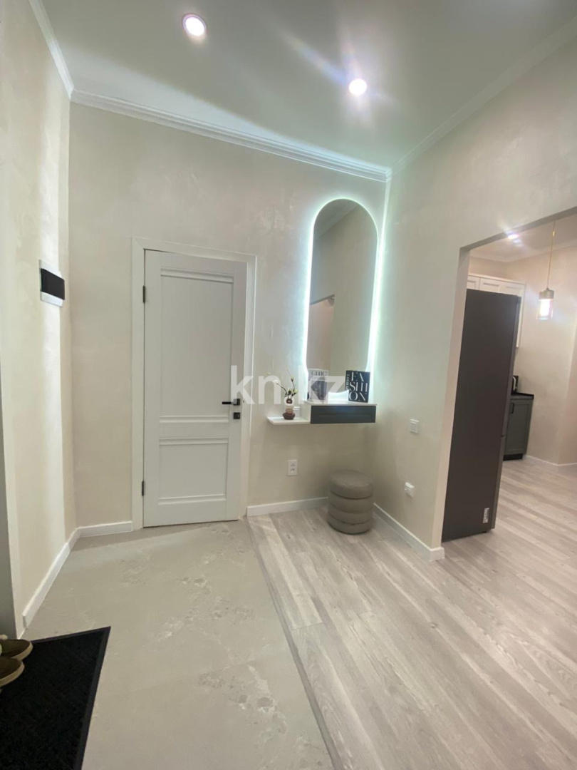 Продажа 2-комнатной квартиры, 44 м², пр. Шахтеров, дом  52б - Продажа квартир в Караганде с фото фото 13 из 16