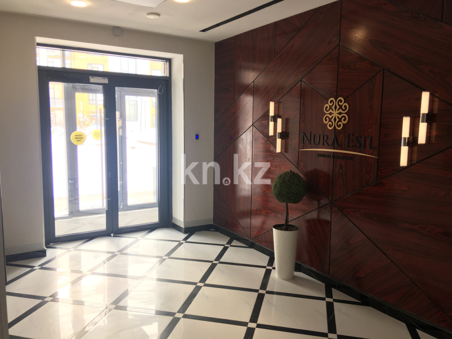 Продажа 1-комнатной квартиры, 42 м², пр. Аль-Фараби, дом  27/1 - Нура-Есиль 3, кирпичный дом, рядом Экспо, Нацбанк, Бином, Мега. в Астане - фото 3