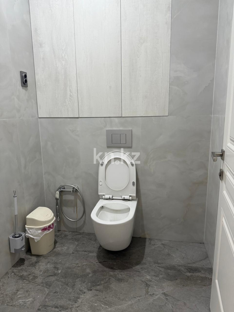Продажа 3-комнатной квартиры, 90 м² - Продажа квартир в Караганде фото 12 из 31