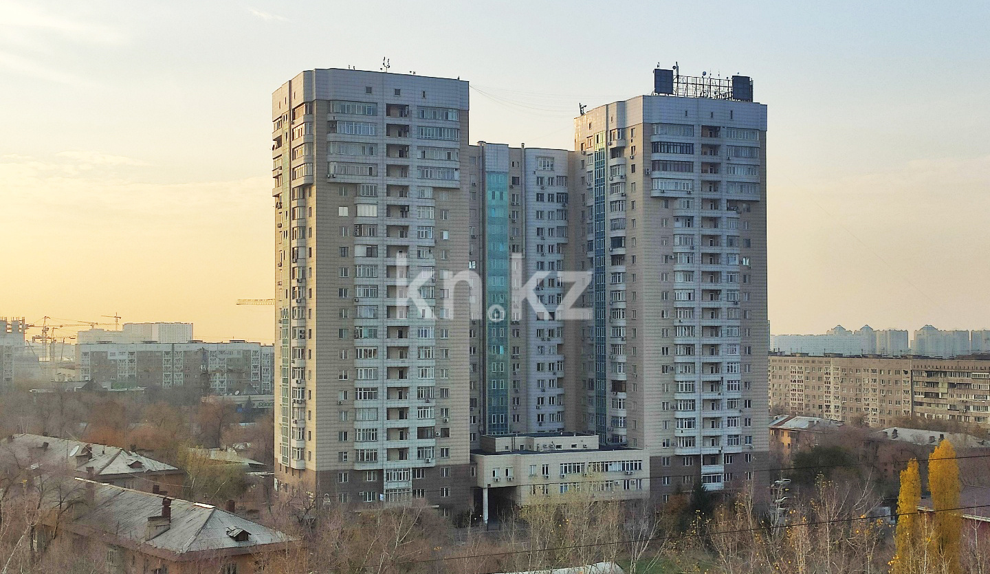 Продажа 2-комнатной квартиры, 80 м², ул. Солодовникова, дом  21а в Алматы - фото 11