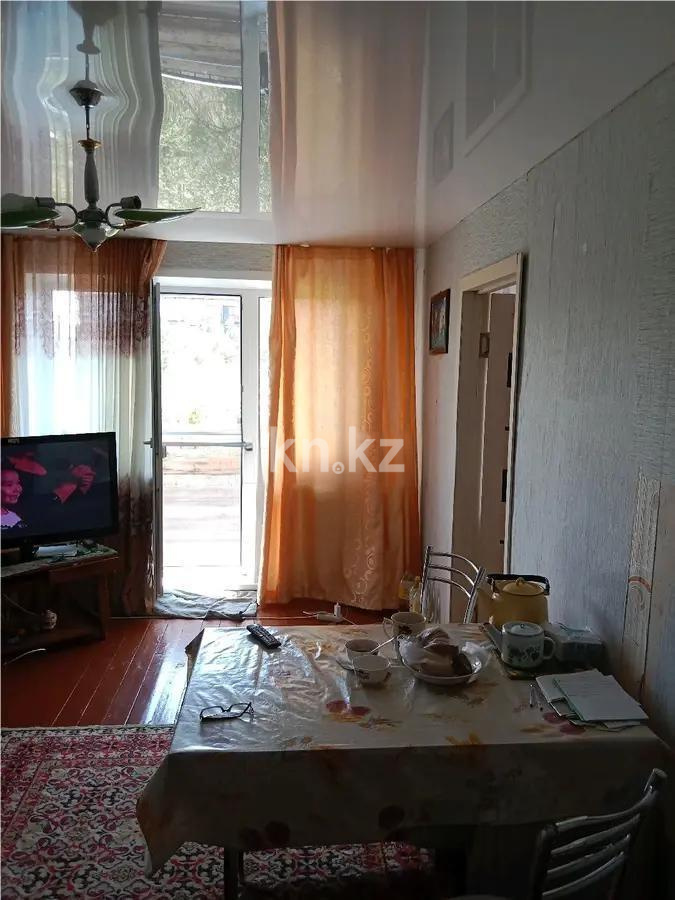 Продажа 3-комнатной квартиры, 57 м², ул. Сакена Сейфуллина, дом  28 - Продажа и аренда недвижимости в Абае фото 1 из 5
