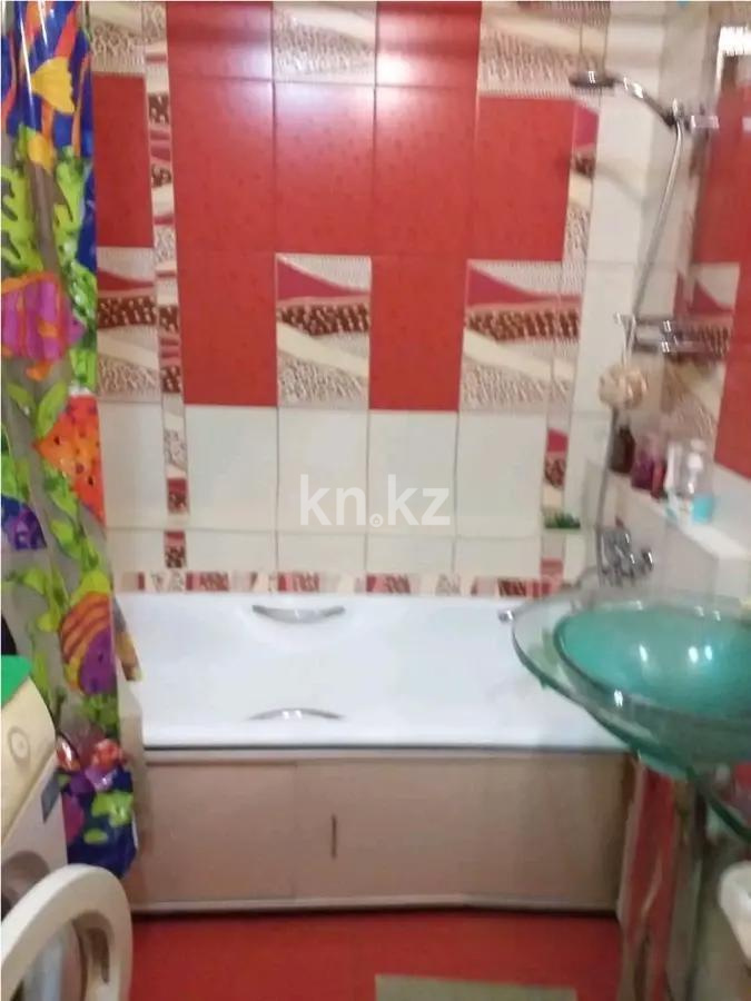 Продажа 2-комнатной квартиры, 51 м², мкр-н Самал-1, дом  13 в Алматы - фото 3