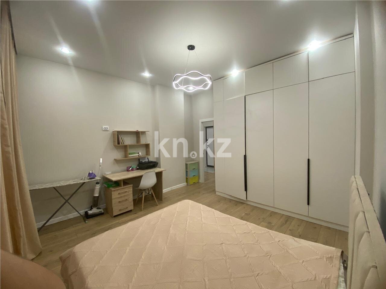 Продажа 1-комнатной квартиры, 44.8 м² в Астане - фото 4