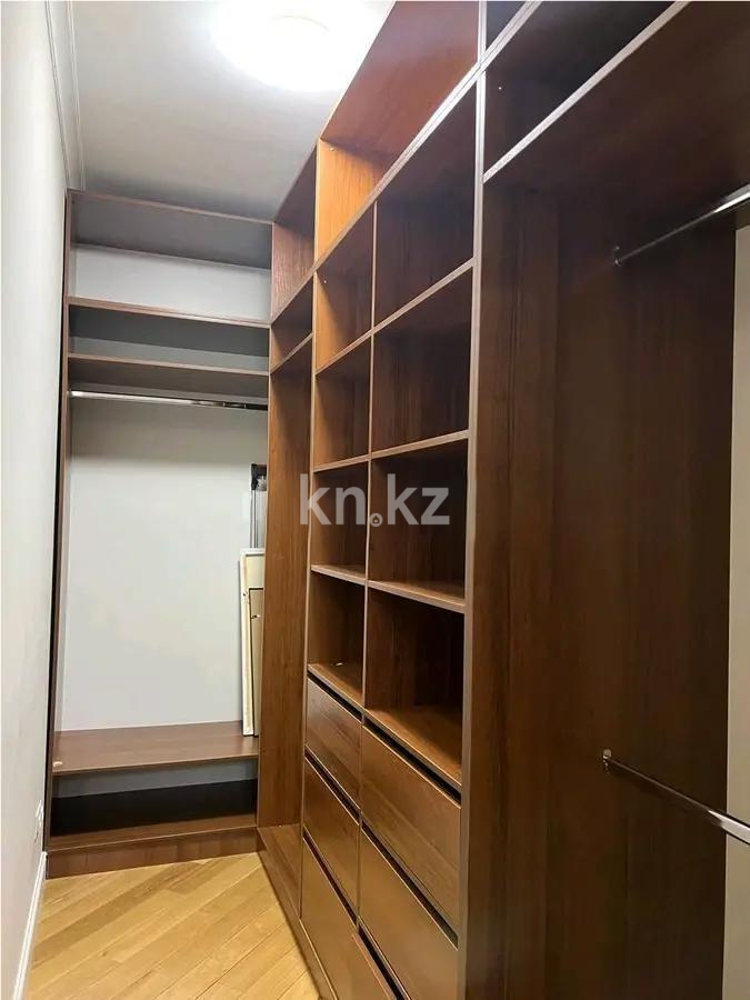 Продажа 4-комнатной квартиры, 200 м², ул. Рахмадиева, дом  12 - Продажа квартир в Алматы фото 8 из 8