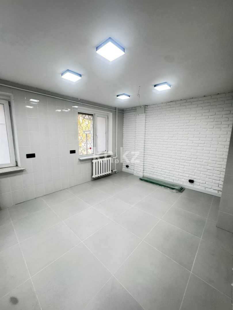 Продажа , 75 м², пр. Сарыарка - Продажа офисных и торговых помещений в Астане фото 2 из 5