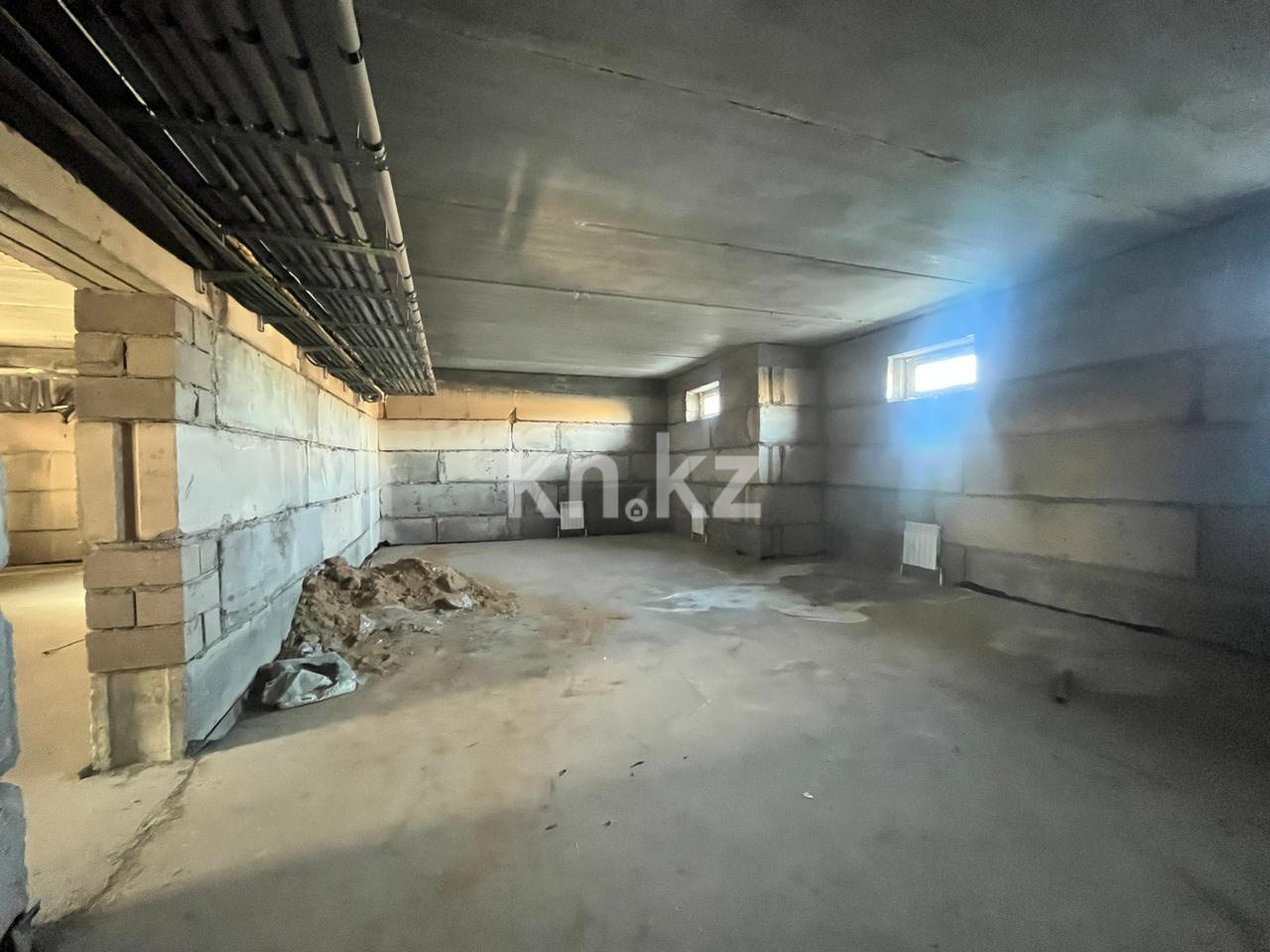 Продажа , 90 м², ул. Кулкыбаева - Продажа офисных и торговых помещений в Караганде фото 7 из 8