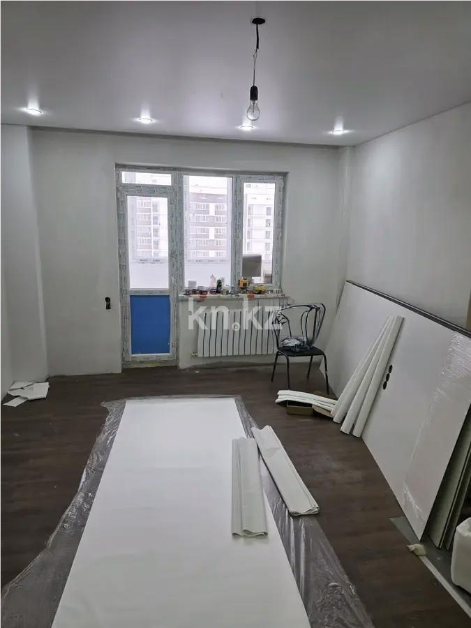 Продажа 3-комнатной квартиры, 69 м², ул. Нуршайыкова, дом  6/1 в Астане - фото 2