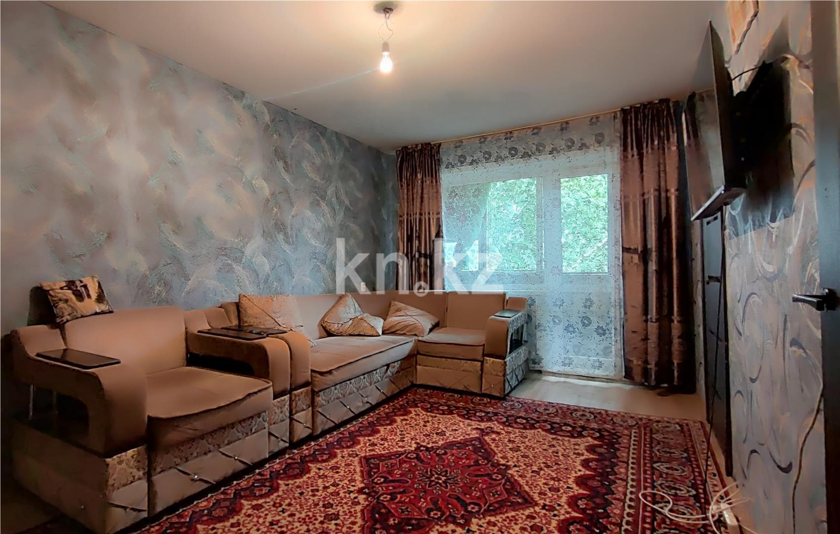 Продажа 3-комнатной квартиры, 48 м², мкр-н 16 - Продажа  трехкомнатных квартир в Караганде фото 1 из 8