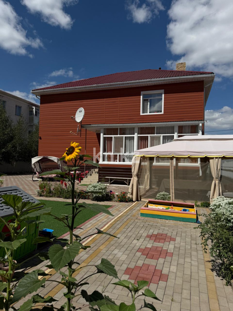 Продажа 7-комнатного дома, 370 м² - Продажа домов, коттеджей на Юго-Востоке Караганды фото 23 из 32