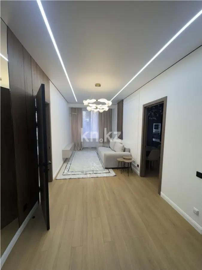 Продажа 3-комнатной квартиры, 59.8 м², пр. Абая, дом  118 в Алматы