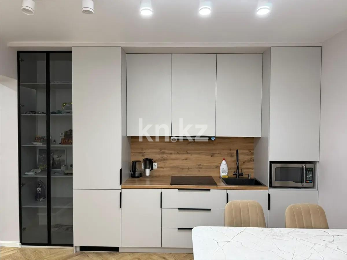 Продажа 2-комнатной квартиры, 60 м², ул. Утепова, дом  31 в Алматы - фото 3