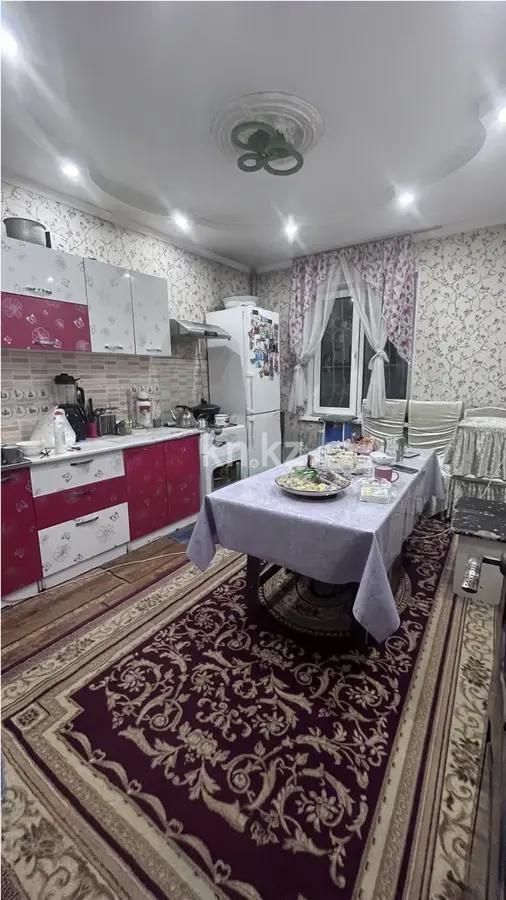 Продажа 2-комнатной квартиры, 65.2 м² в Алматы - фото 3