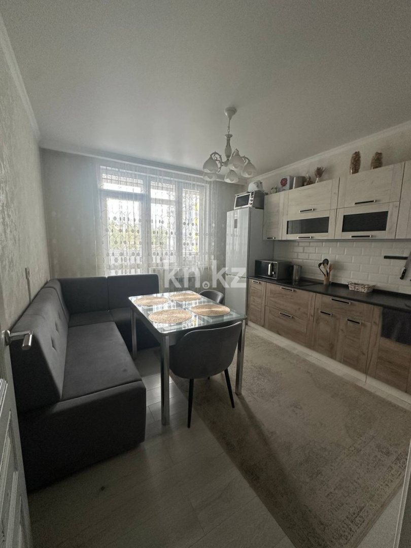 Аренда 1-комнатной квартиры посуточно, 50 м², ул. Баишева, дом  28 - Продажа квартир в Алматы фото 6 из 15