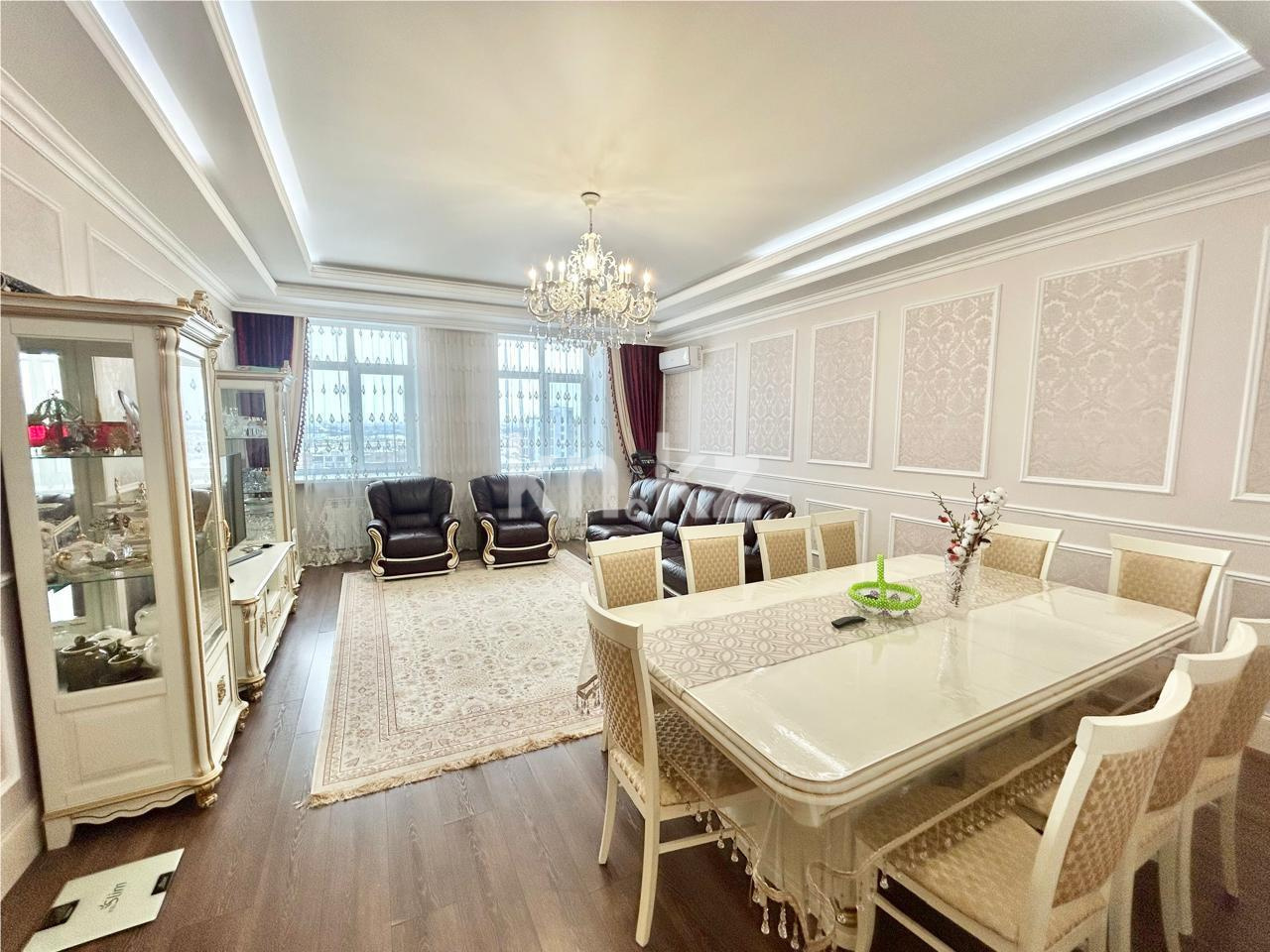 Продажа 3-комнатной квартиры, 114 м² - Продажа  трехкомнатных квартир в Караганде фото 2 из 20