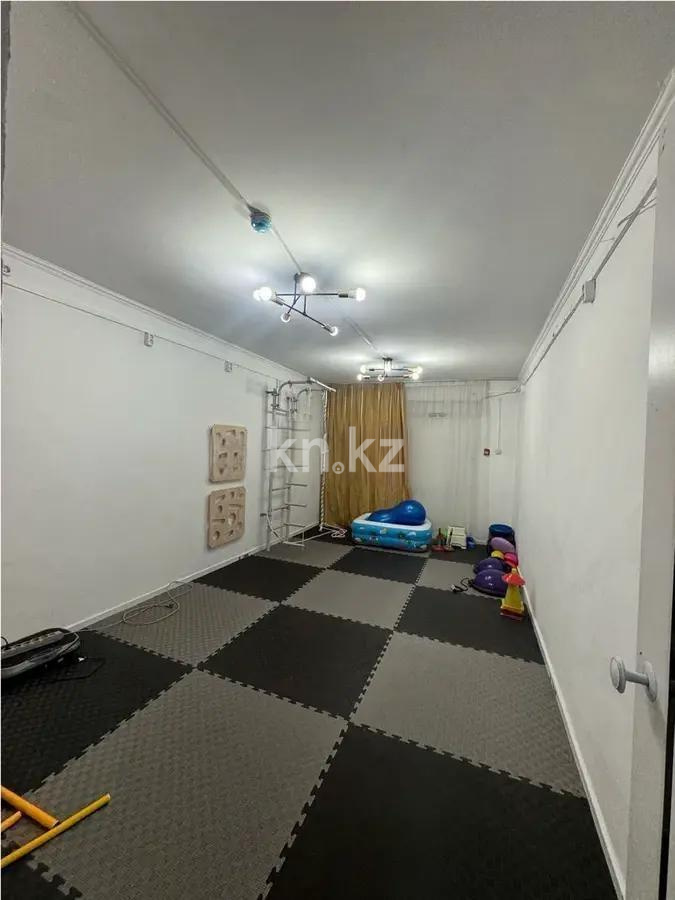 Продажа 3-комнатной квартиры, 70 м², мкр-н Аксай-2, дом  22 в Алматы - фото 3