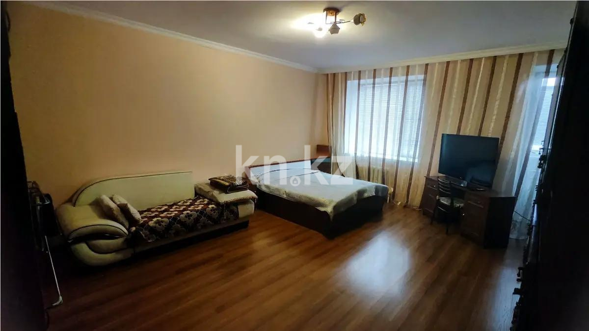 Продажа 2-комнатной квартиры, 72 м², ул. Отырар, дом  8/2 - Продажа квартир в Астане без посредников фото 2 из 4