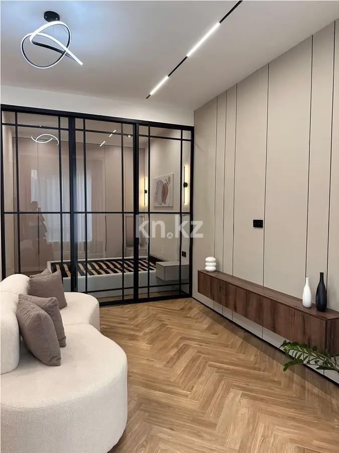 Продажа 2-комнатной квартиры, 57 м², пр. Абая, дом  38 в Алматы