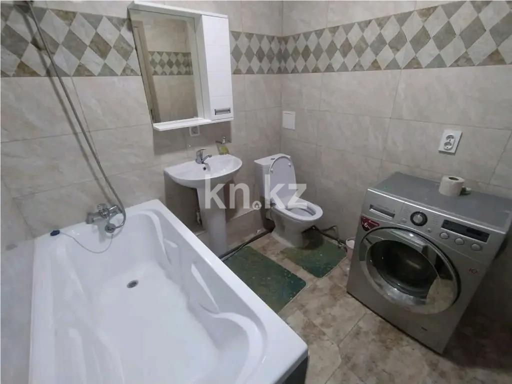 Продажа 1-комнатной квартиры, 38 м², ул. Байтерекова, дом  49а в Алматы - фото 3