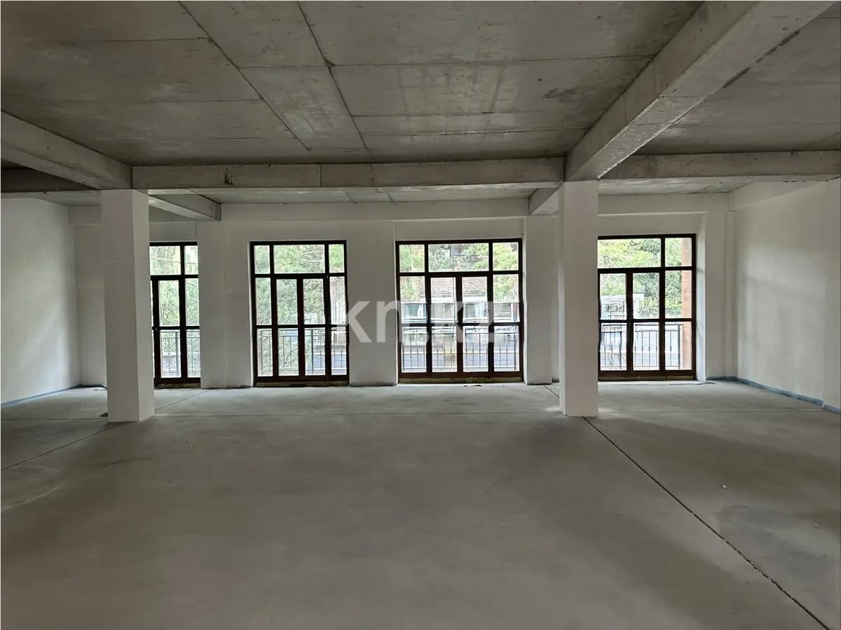 Продажа 5-комнатной квартиры, 168 м² - Недвижимость в Алматы - страница 27 фото 1 из 2