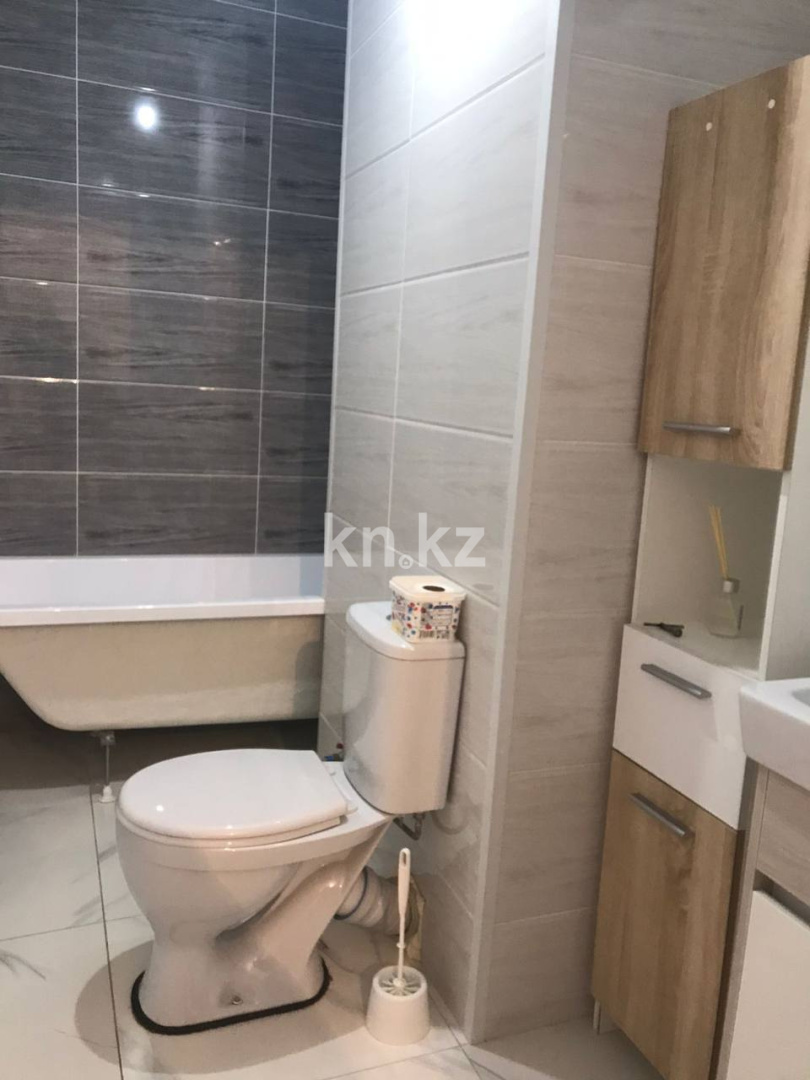 Аренда 3-комнатной квартиры, 81 м² - Аренда  трехкомнатных квартир помесячно в Астане фото 9 из 10