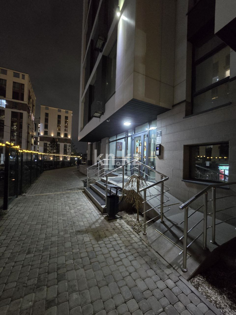 Продажа 2-комнатной квартиры, 58.1 м² в Алматы - фото 38