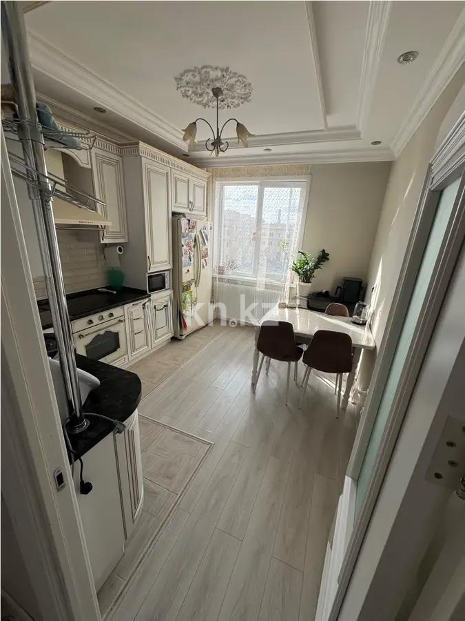 Продажа 3-комнатной квартиры, 90 м², ул. Куанышбаева, дом  11/1 в Астане - фото 4
